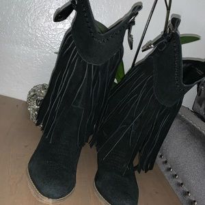 Fringe cowgirl boots